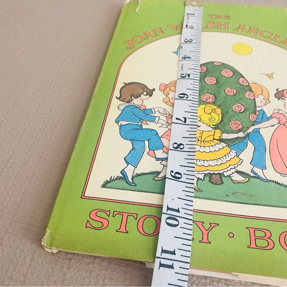 Vintage children’s book, The Joan Walsh Anglund Storybook, c 1978 - Picture 15 of 15